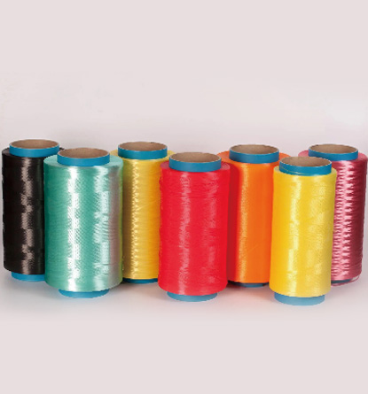 Self coloring fiber